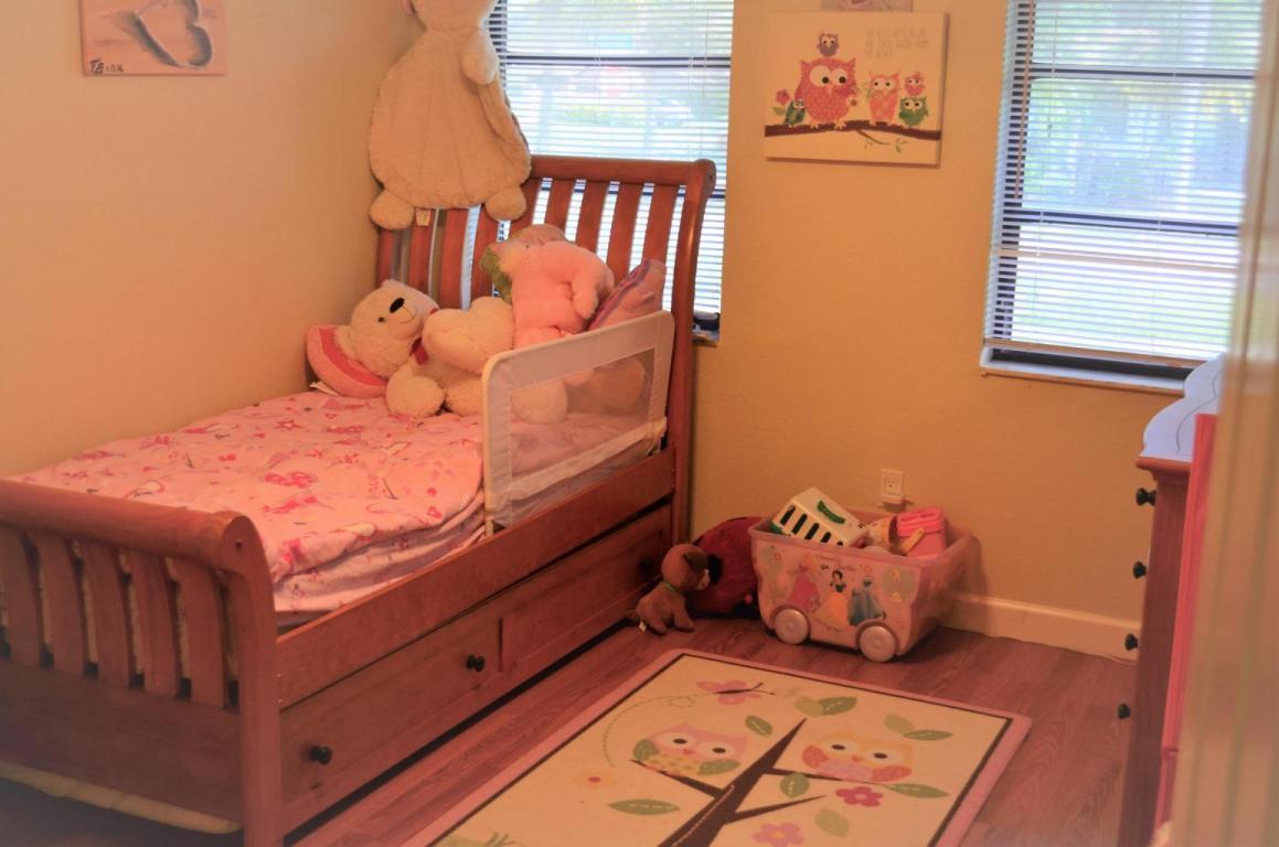 7429 San Clemente Place