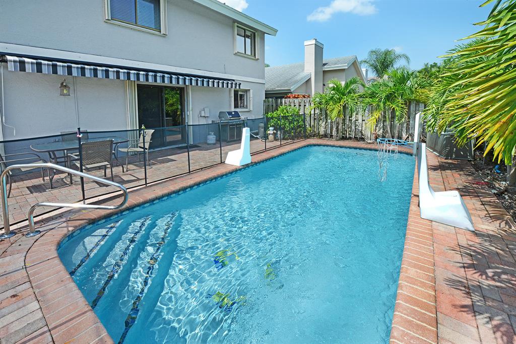 7529 Martinique Boulevard