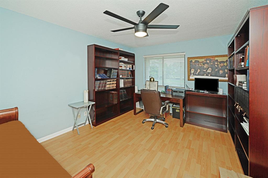 7529 Martinique Boulevard