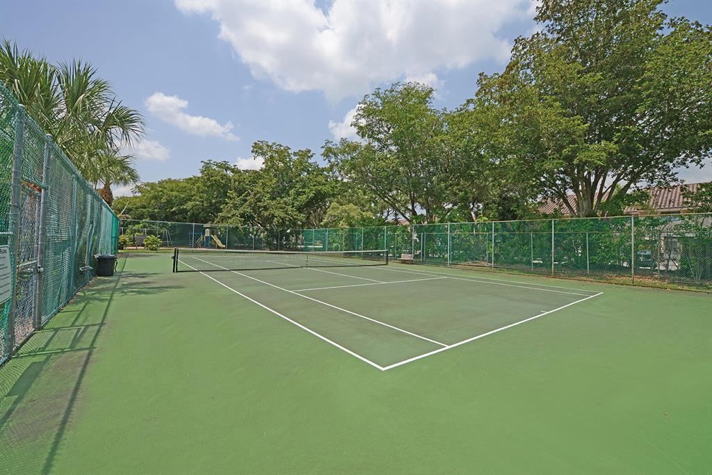 7529 Martinique Boulevard