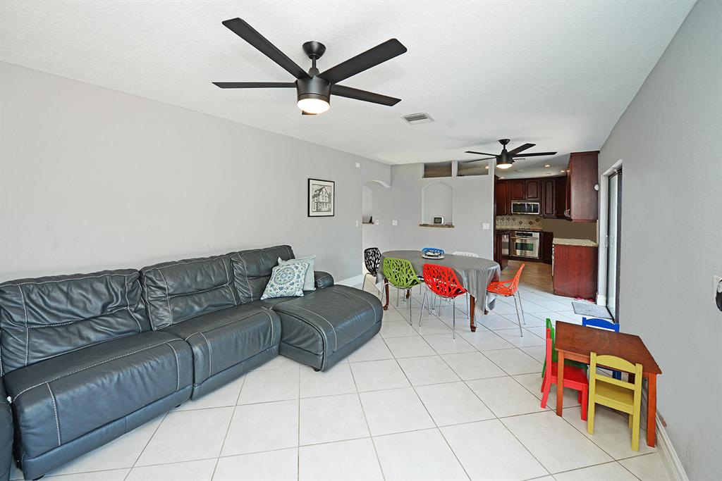 7529 Martinique Boulevard