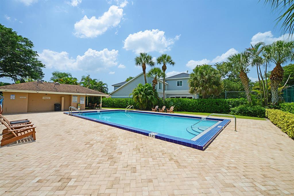 7529 Martinique Boulevard