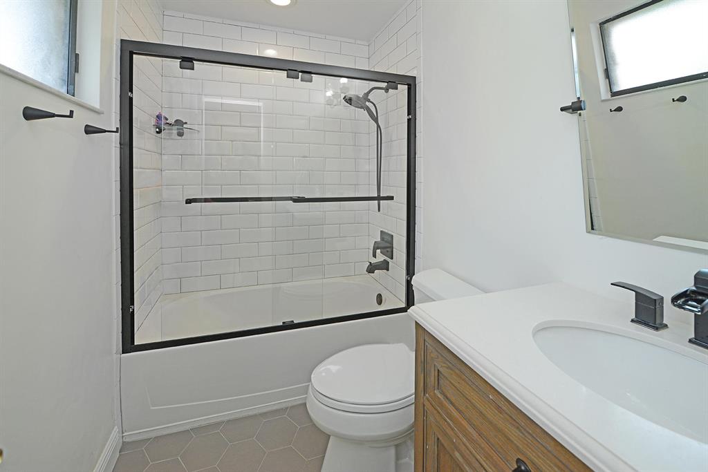 7529 Martinique Boulevard