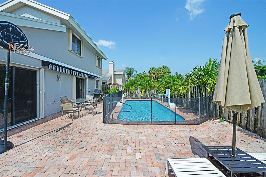 7529 Martinique Boulevard