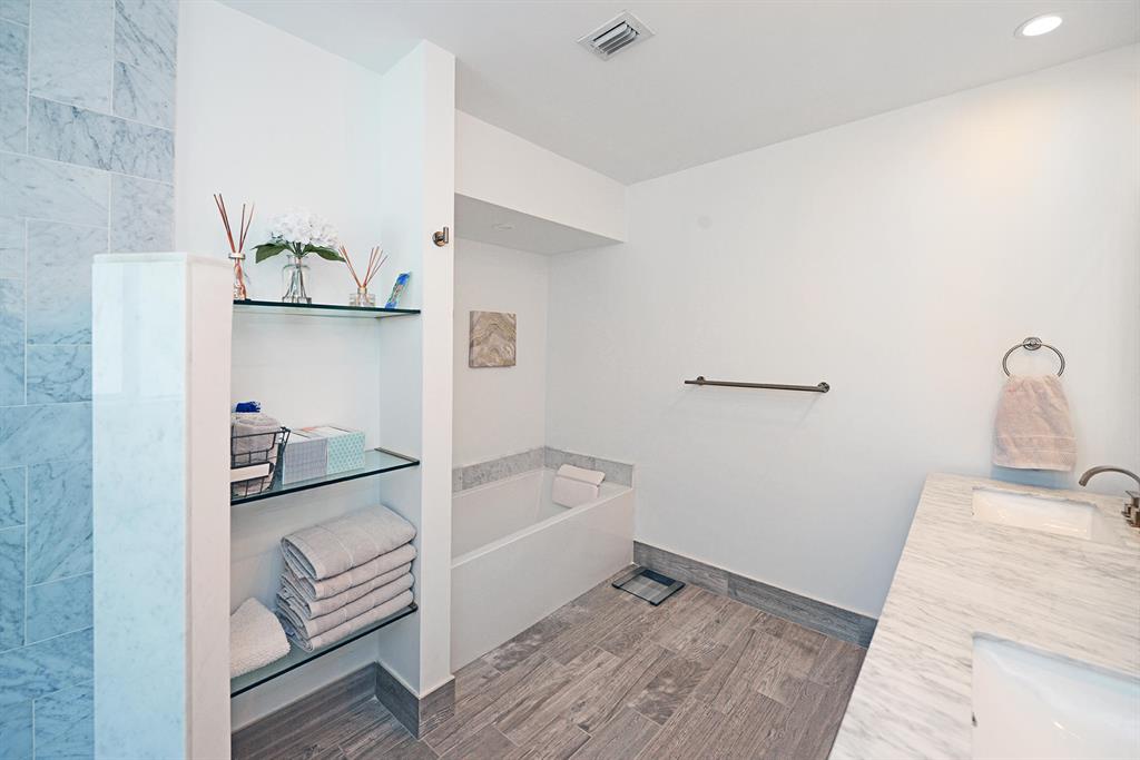 7529 Martinique Boulevard