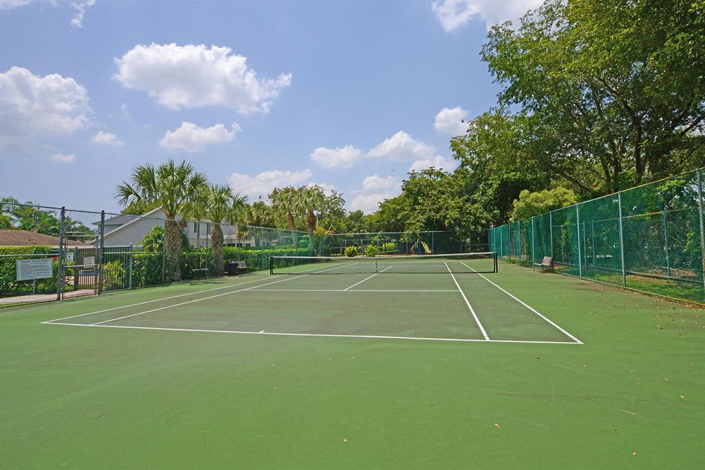 7529 Martinique Boulevard