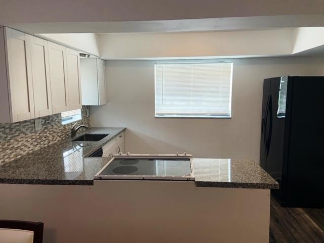 500 NE 48th Street NE 502