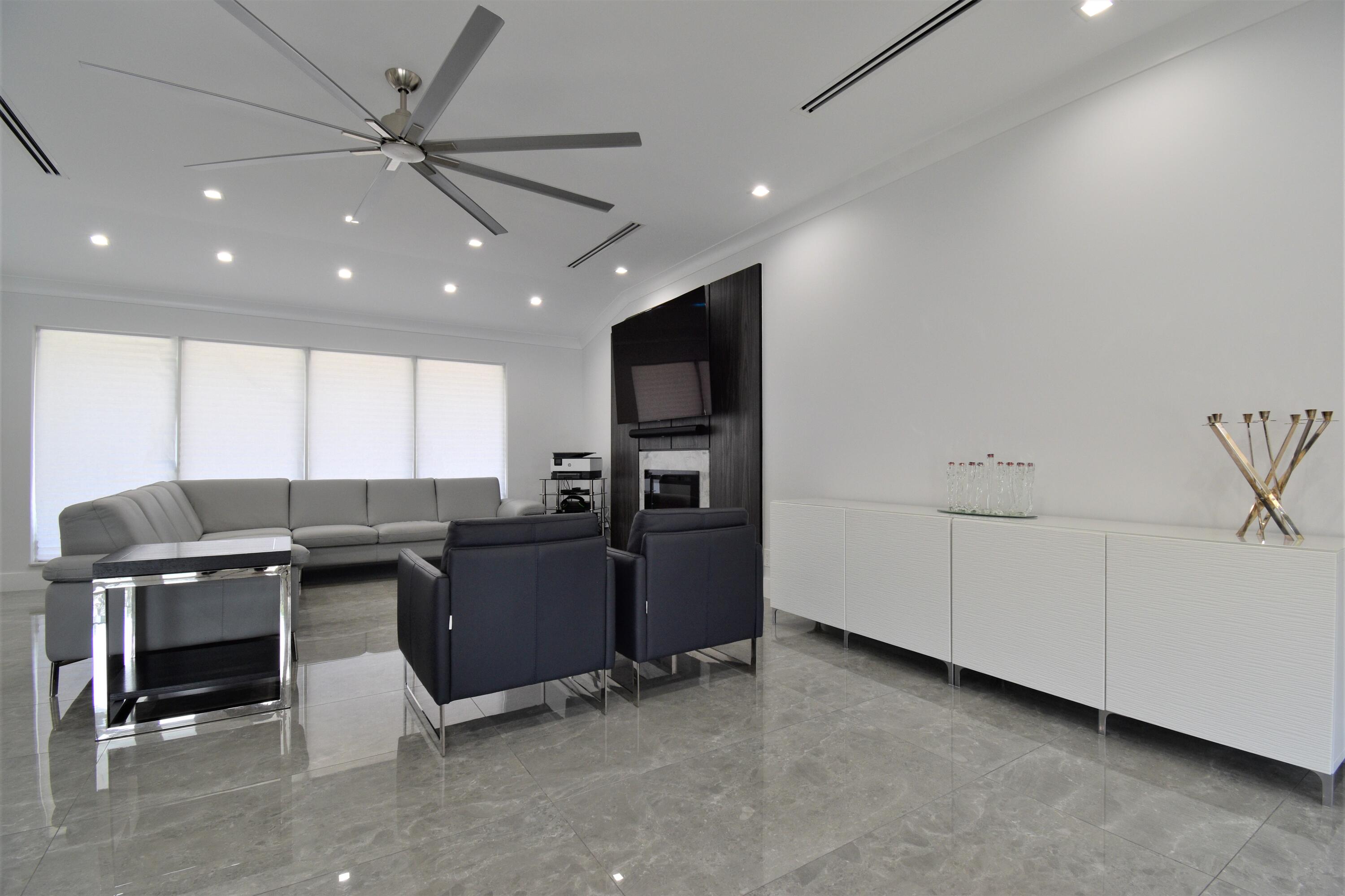 20950 Pinar Trail