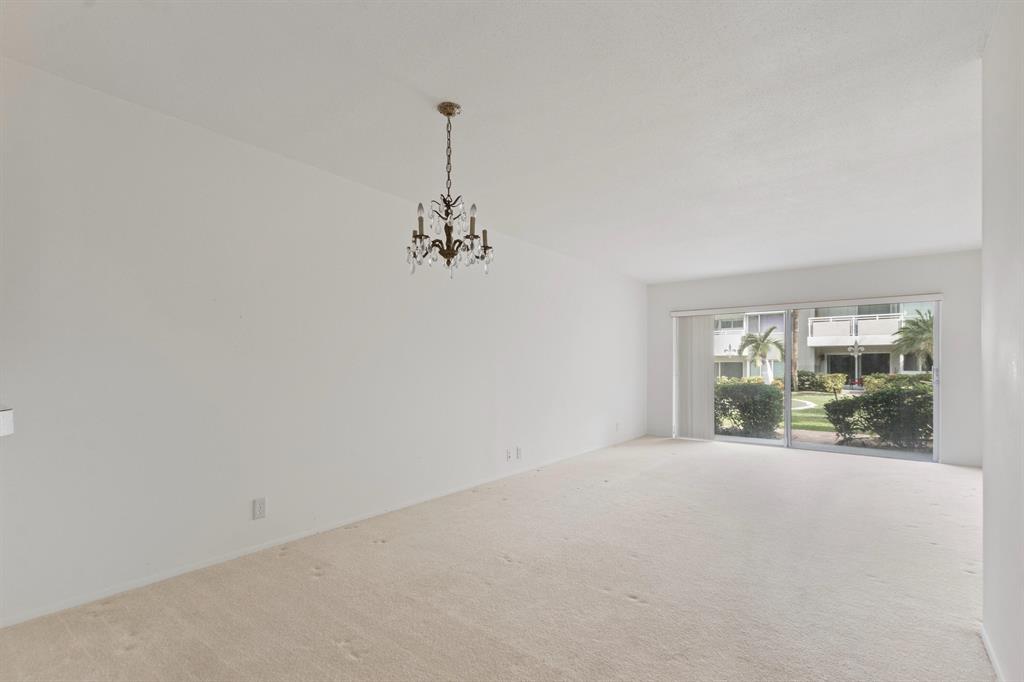 1198 Hillsboro Mile 132