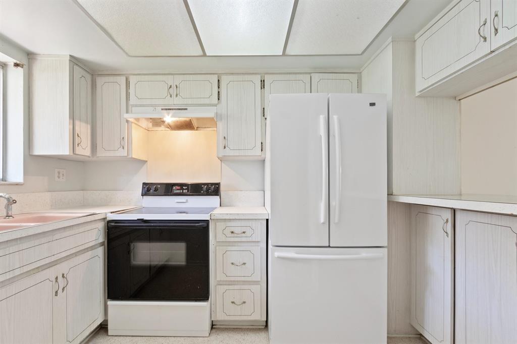 1198 Hillsboro Mile 132