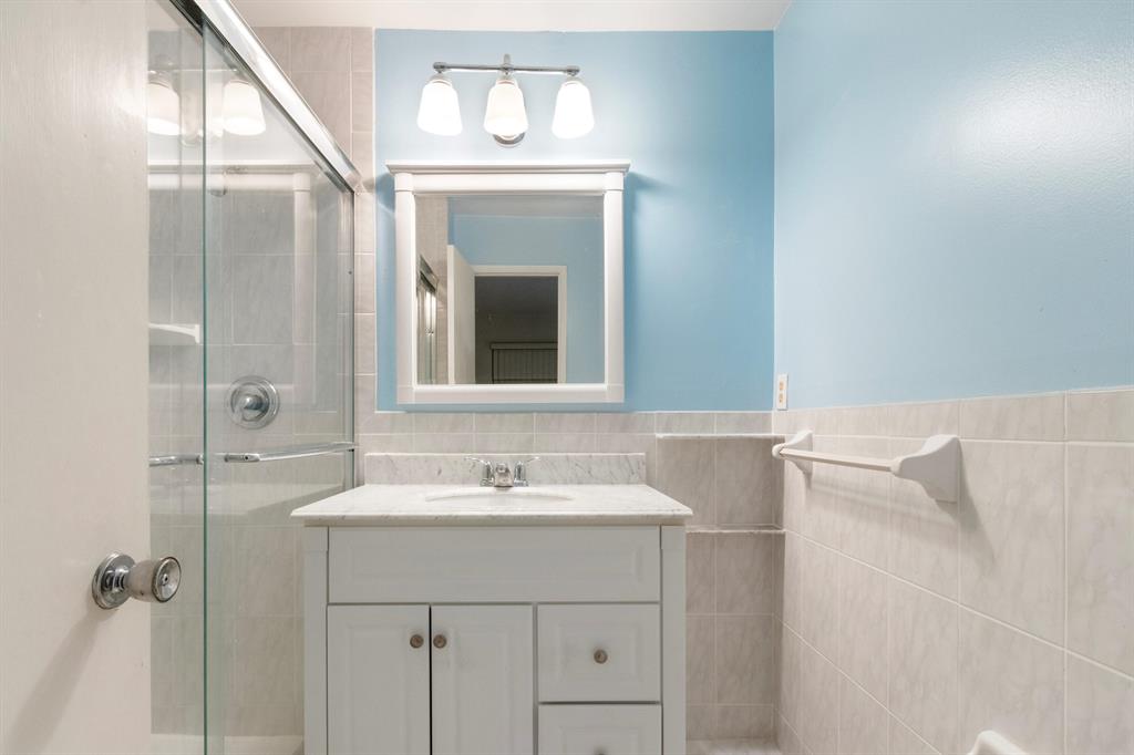 1198 Hillsboro Mile 132