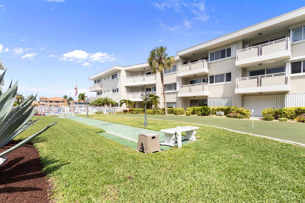 1198 Hillsboro Mile 132