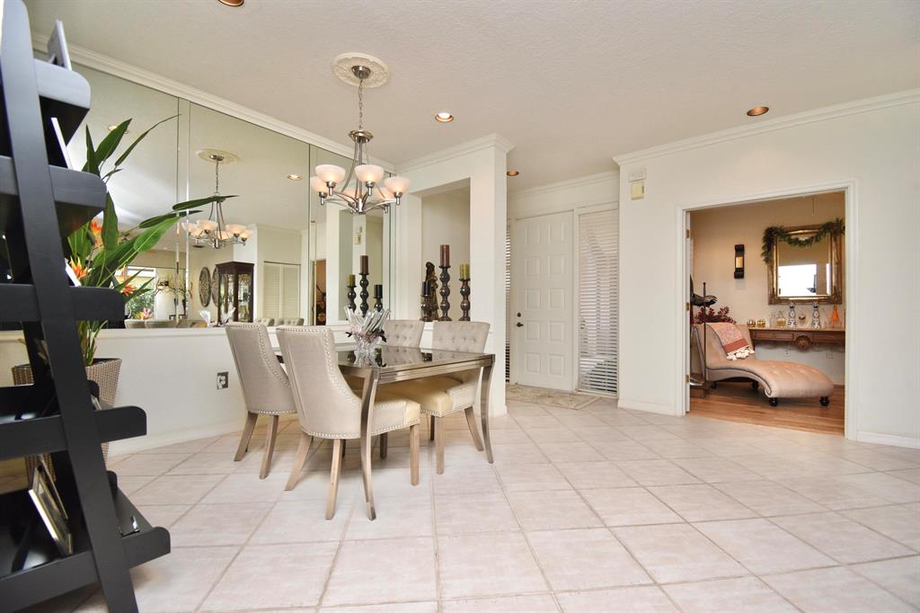 6568 Villa Sonrisa Drive 1411