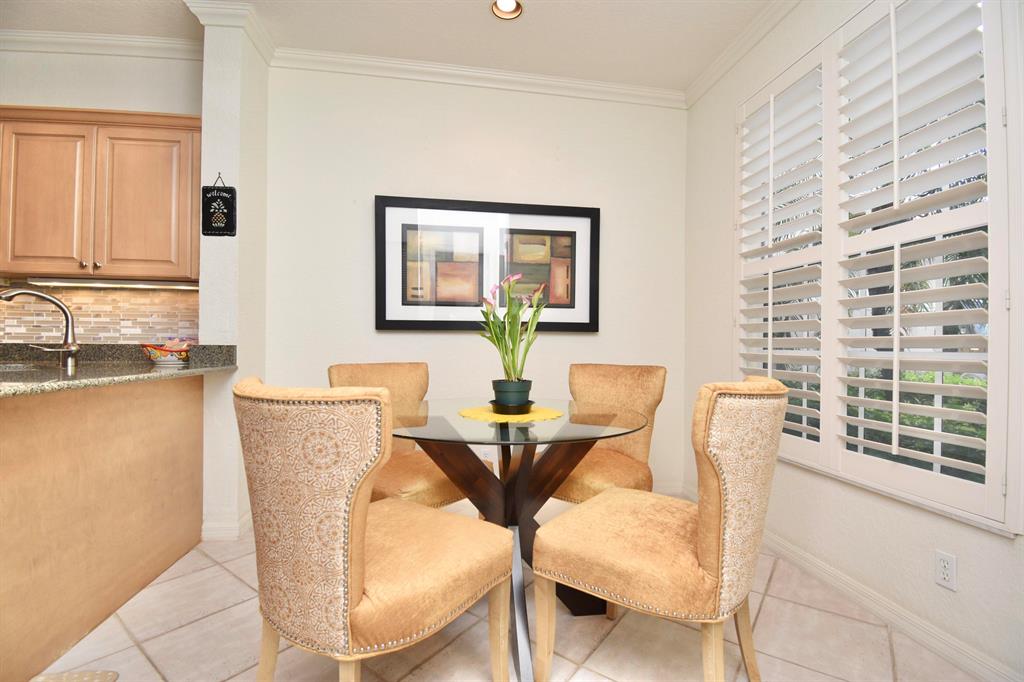 6568 Villa Sonrisa Drive 1411