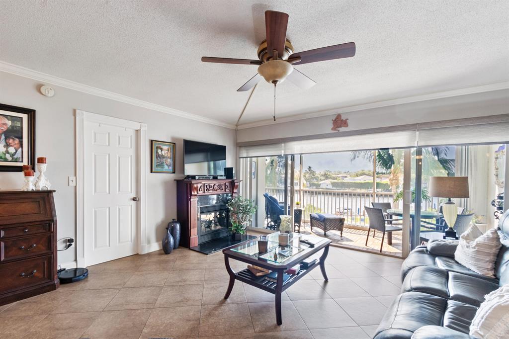 400 N Federal Highway 314