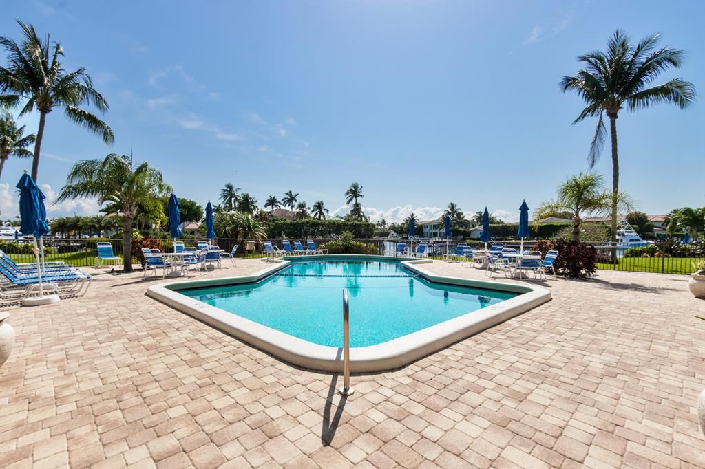 400 N Federal Highway 314