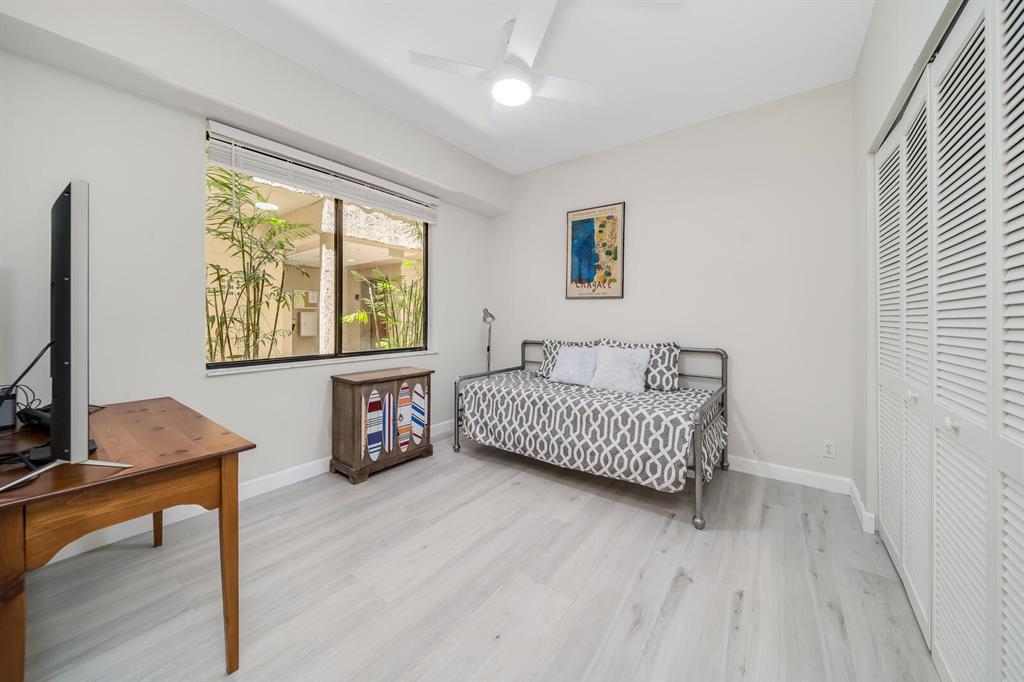 7546 La Paz Boulevard 106