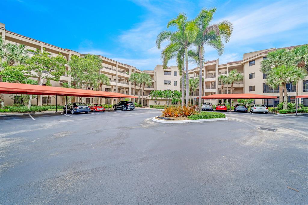 7546 La Paz Boulevard 106