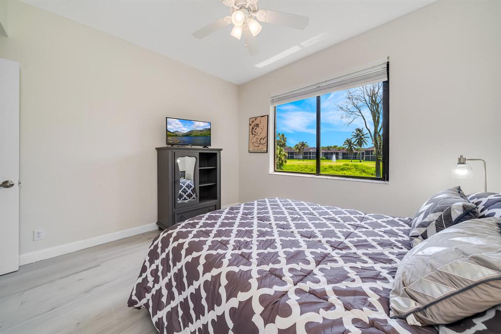 7546 La Paz Boulevard 106