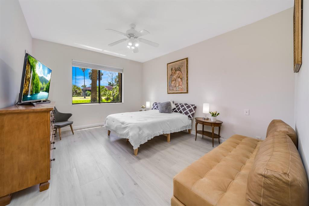 7546 La Paz Boulevard 106