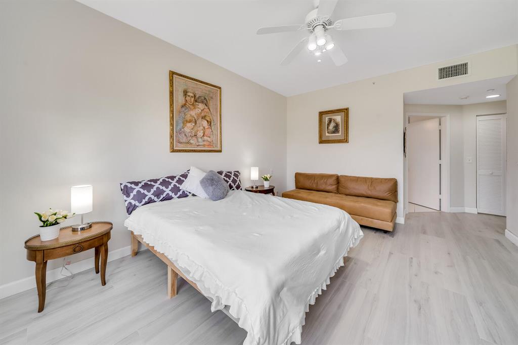 7546 La Paz Boulevard 106