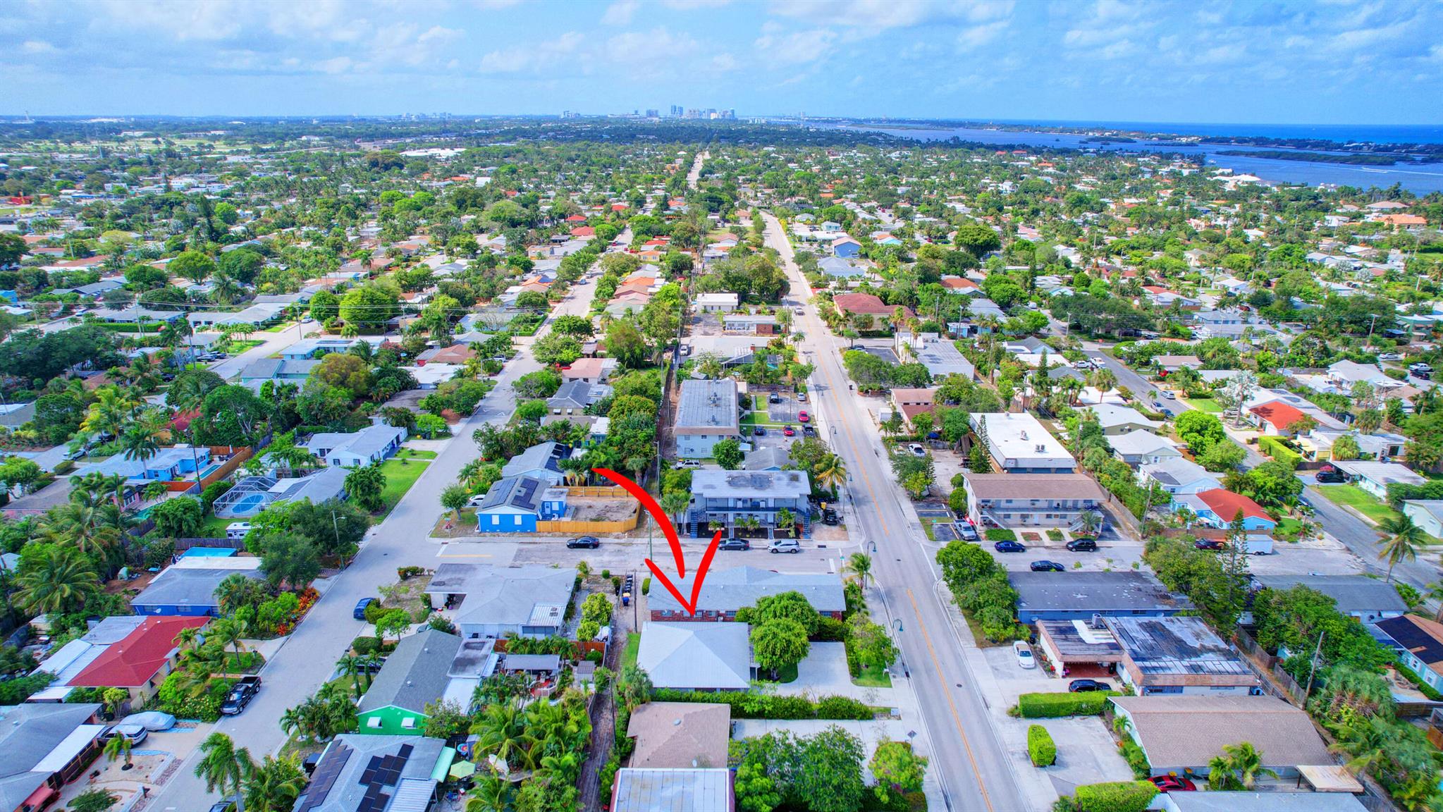 1425 N Federal Highway