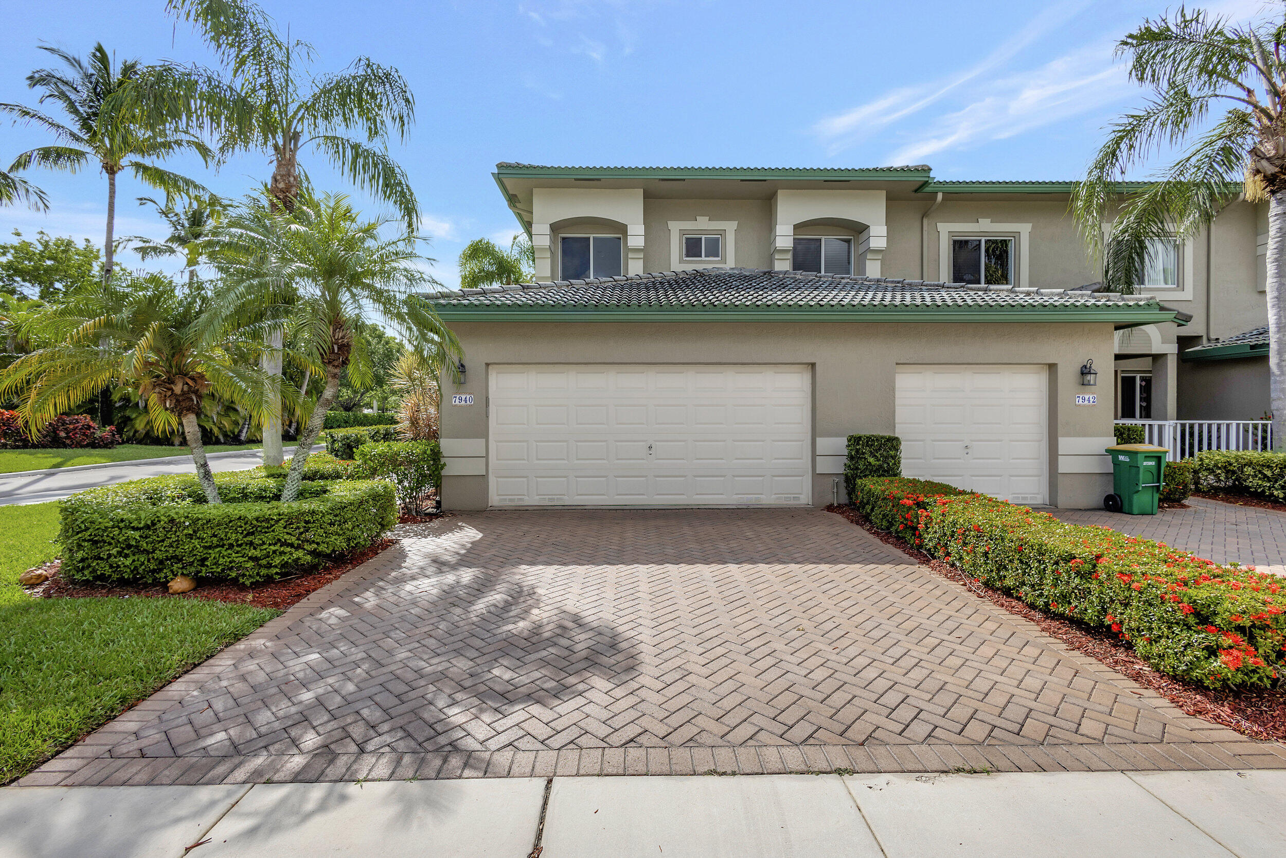 7940 Exeter Circle E 201