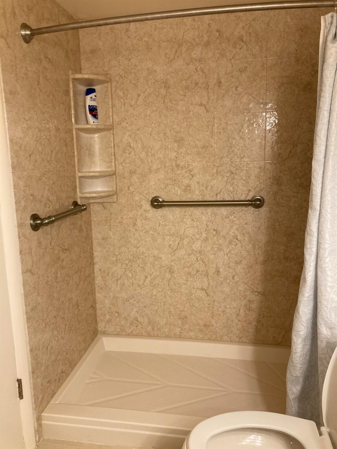 111 Lake Emerald Drive 205