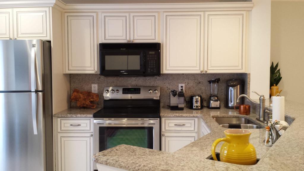 7810 Lago Del Mar Drive 105