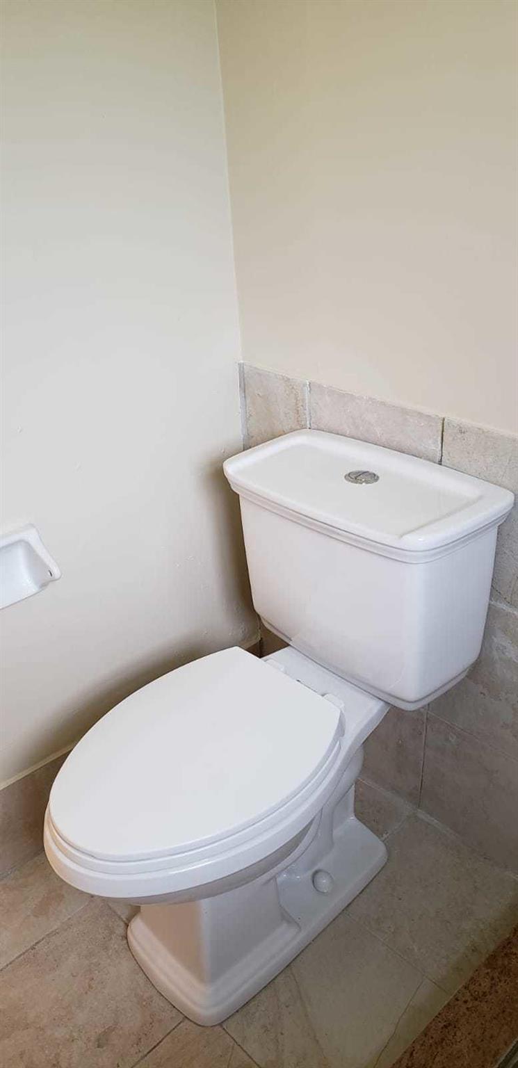 4706 Oak Terrace Drive