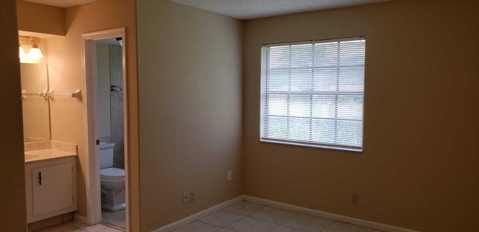 4706 Oak Terrace Drive