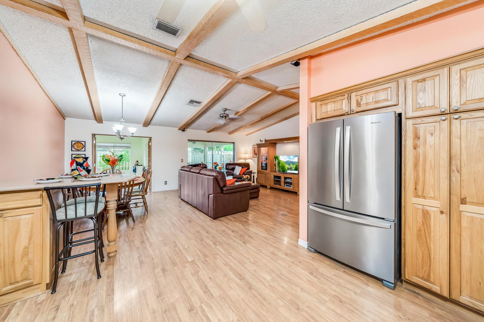 10763 Shady Pond Lane