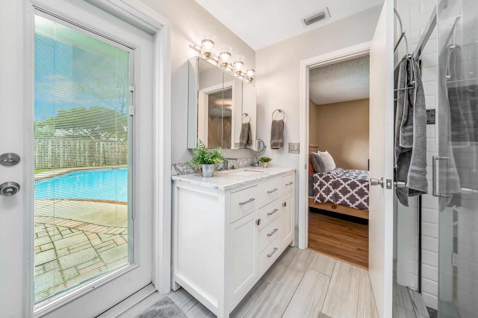 10763 Shady Pond Lane