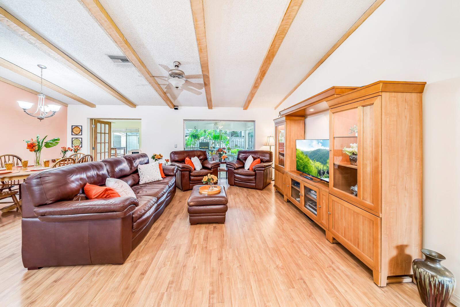 10763 Shady Pond Lane