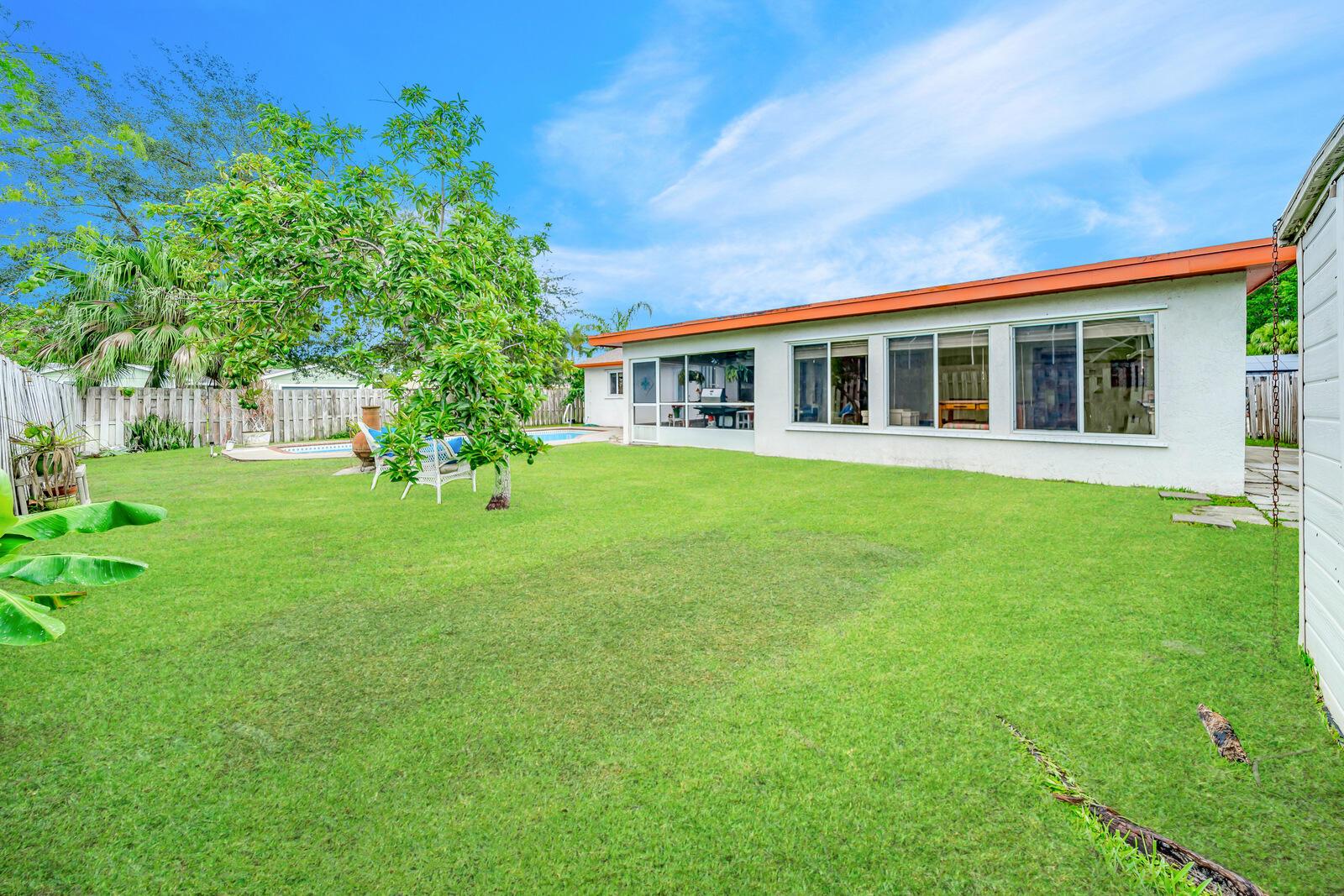 10763 Shady Pond Lane