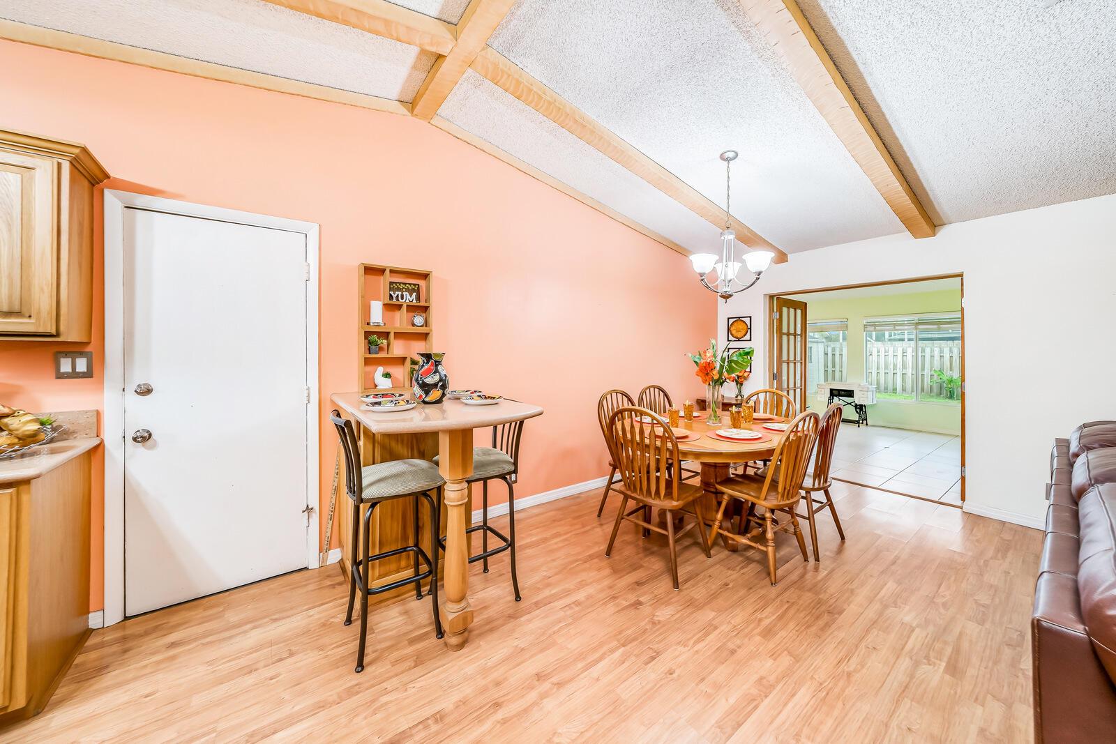 10763 Shady Pond Lane