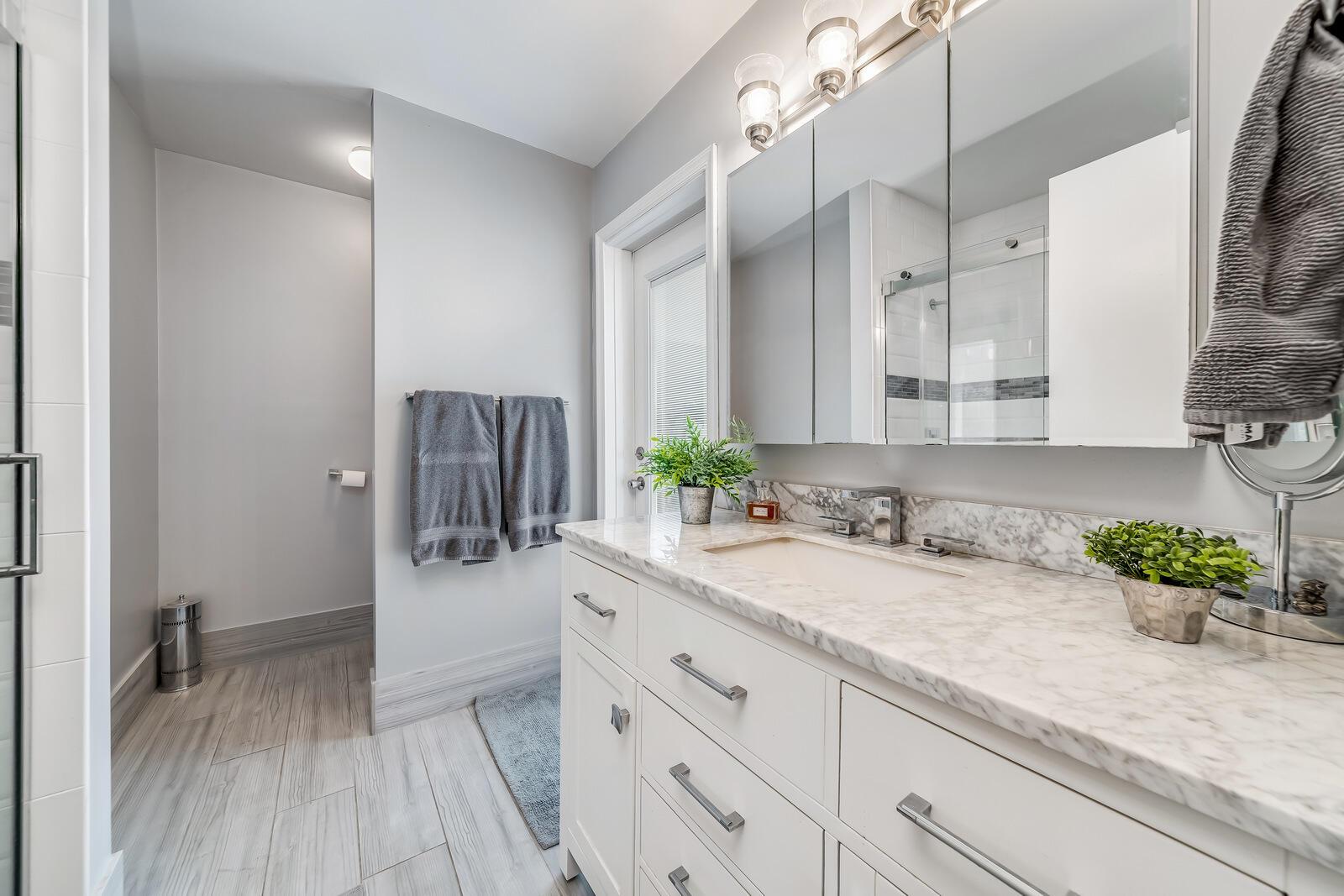 10763 Shady Pond Lane