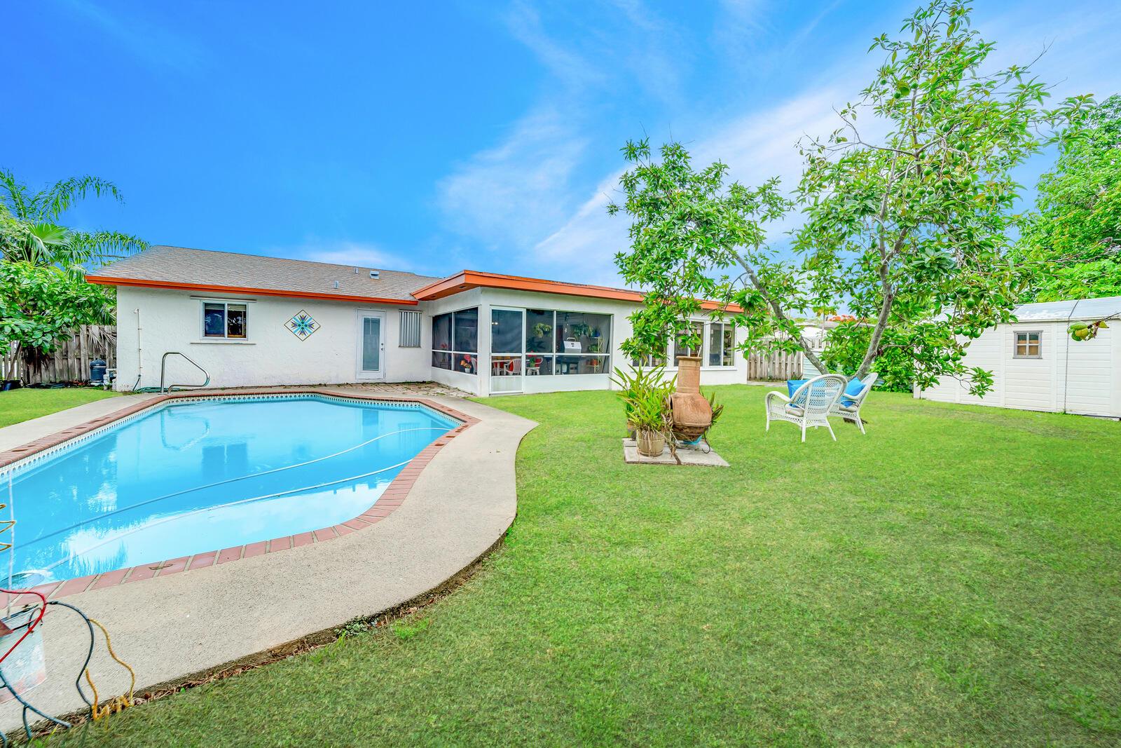 10763 Shady Pond Lane