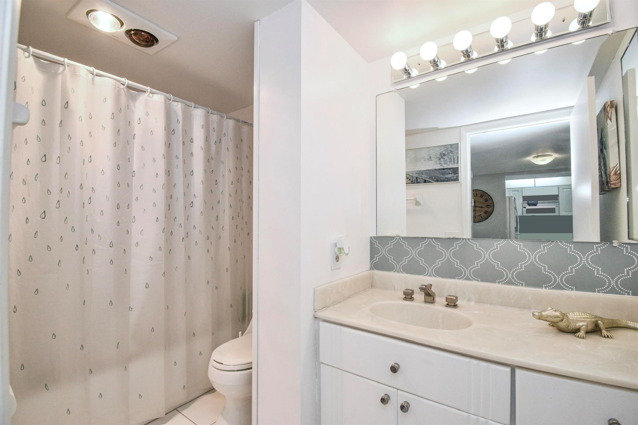 799 Jeffery Street 101