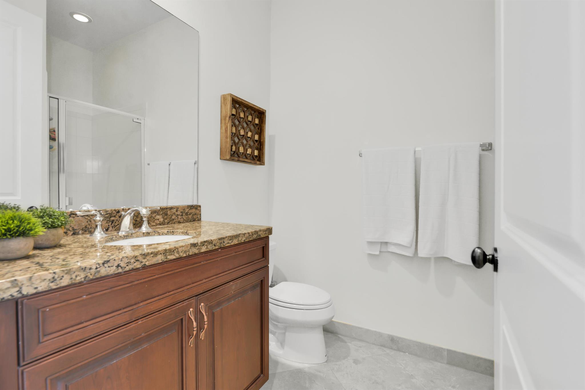 62 Via Floresta Drive