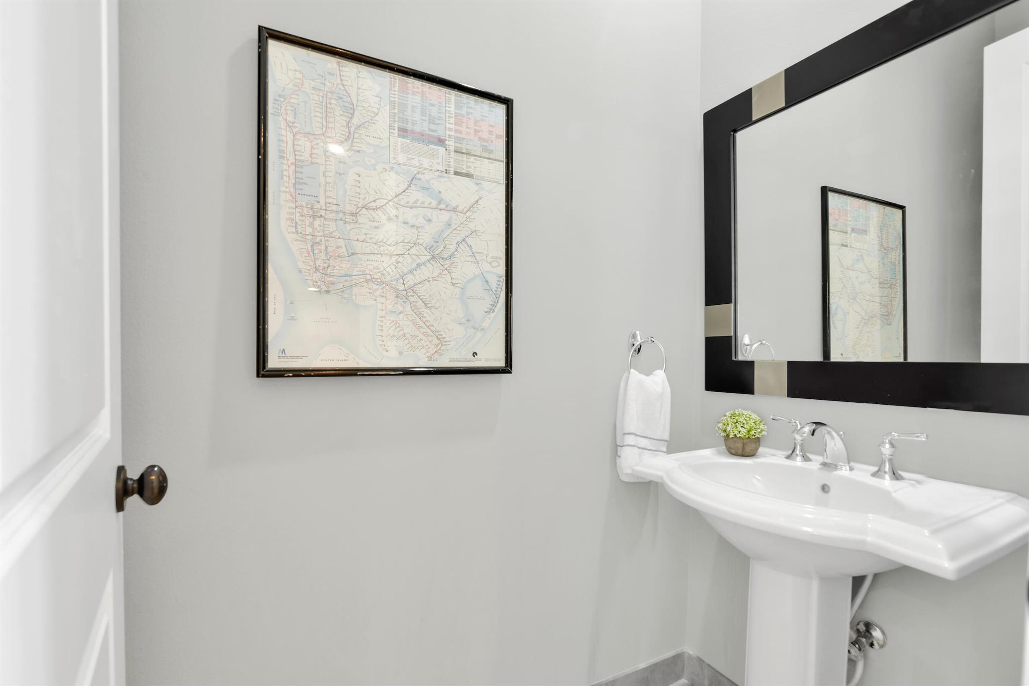 62 Via Floresta Drive