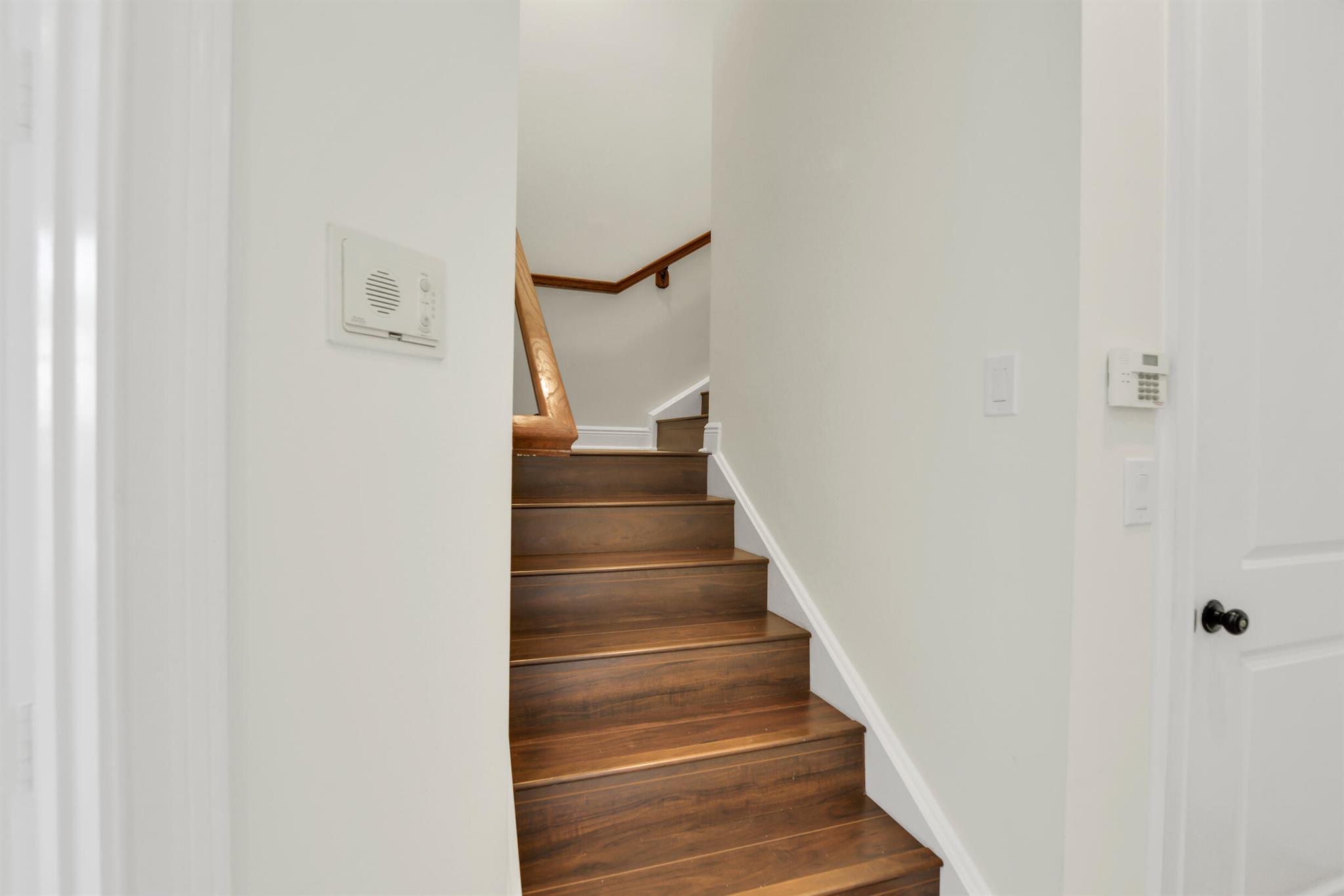 62 Via Floresta Drive