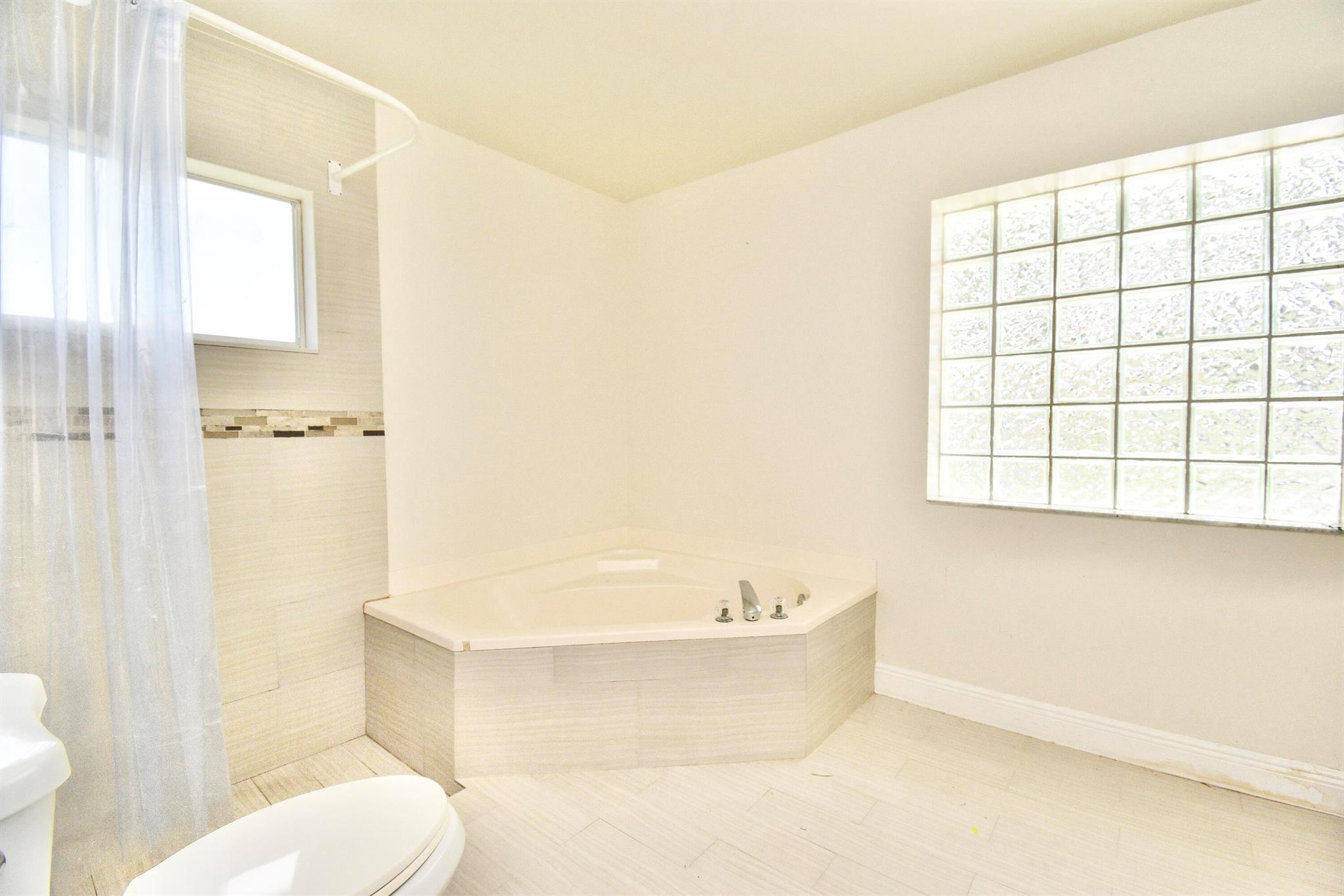 6053 Old Court Road 308