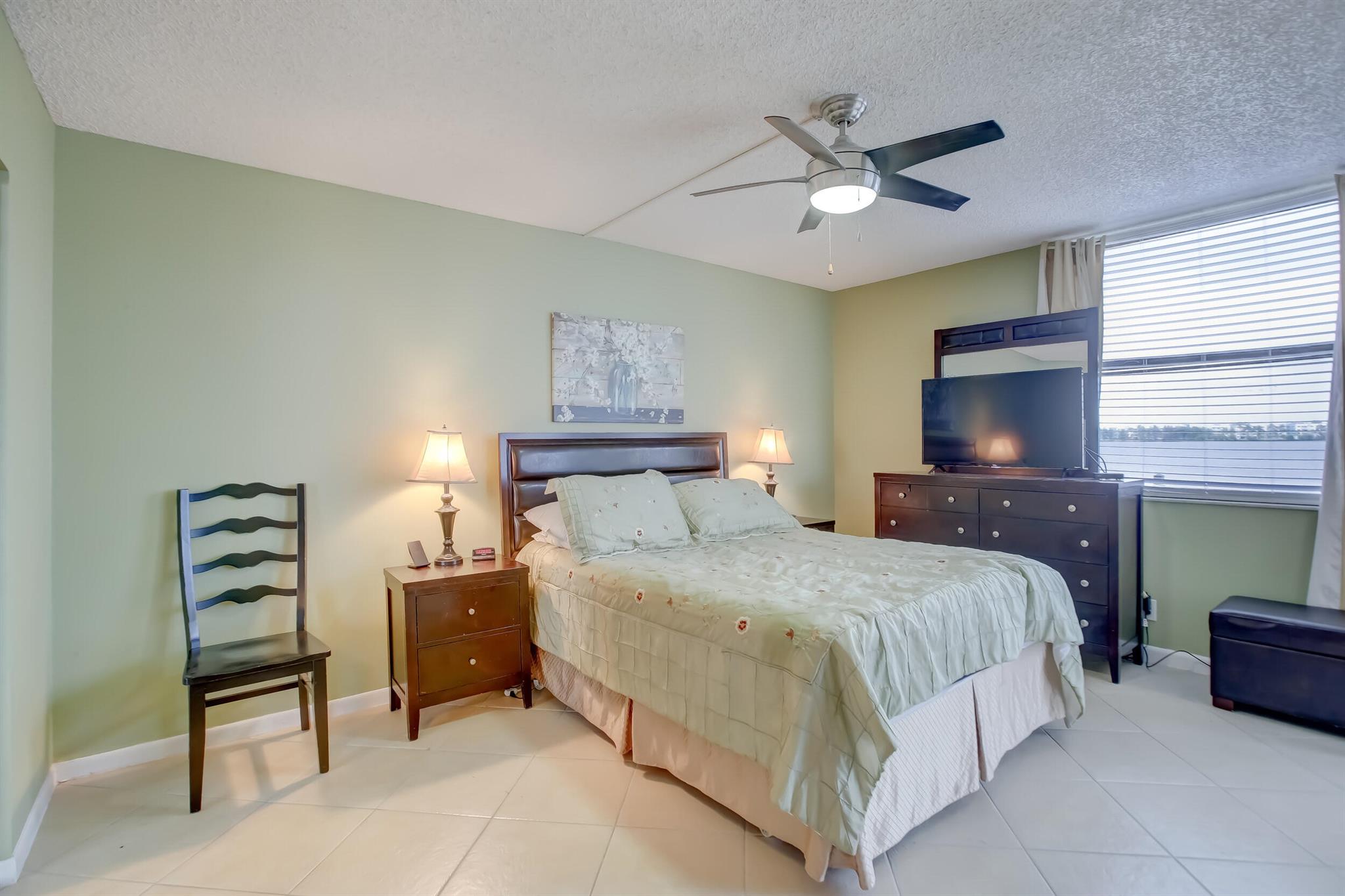 117 Lake Emerald Drive 110