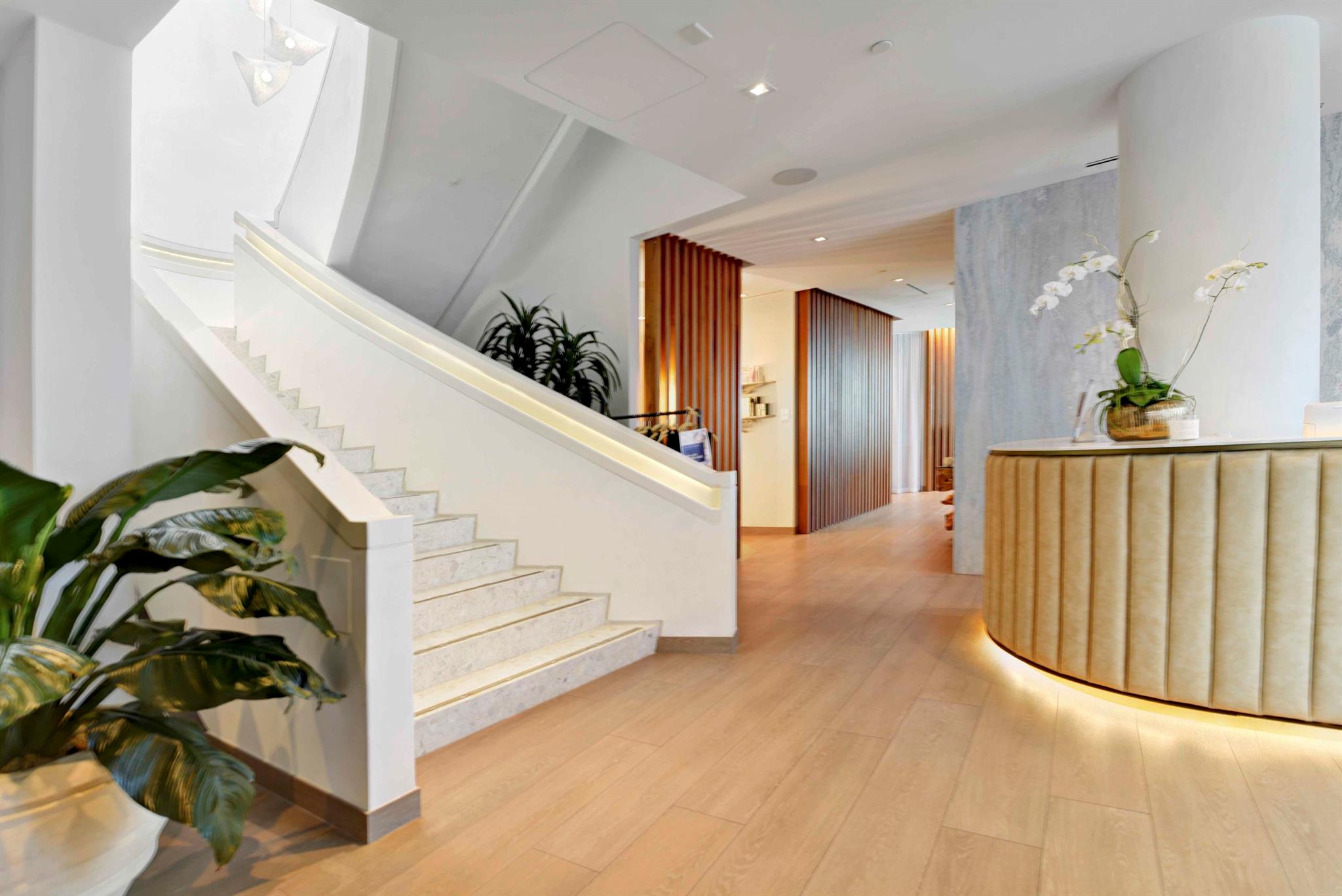 2200 N Ocean Boulevard S906