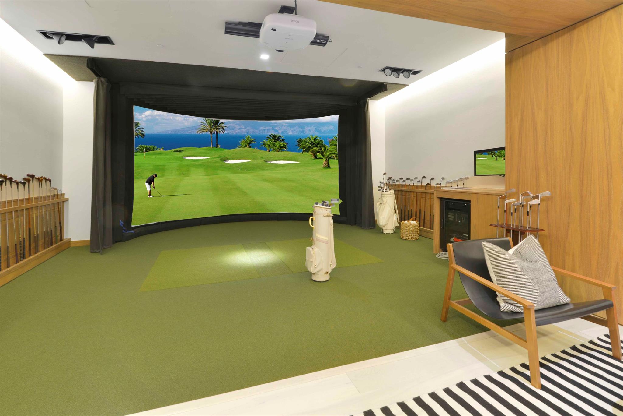 2200 N Ocean Boulevard S906