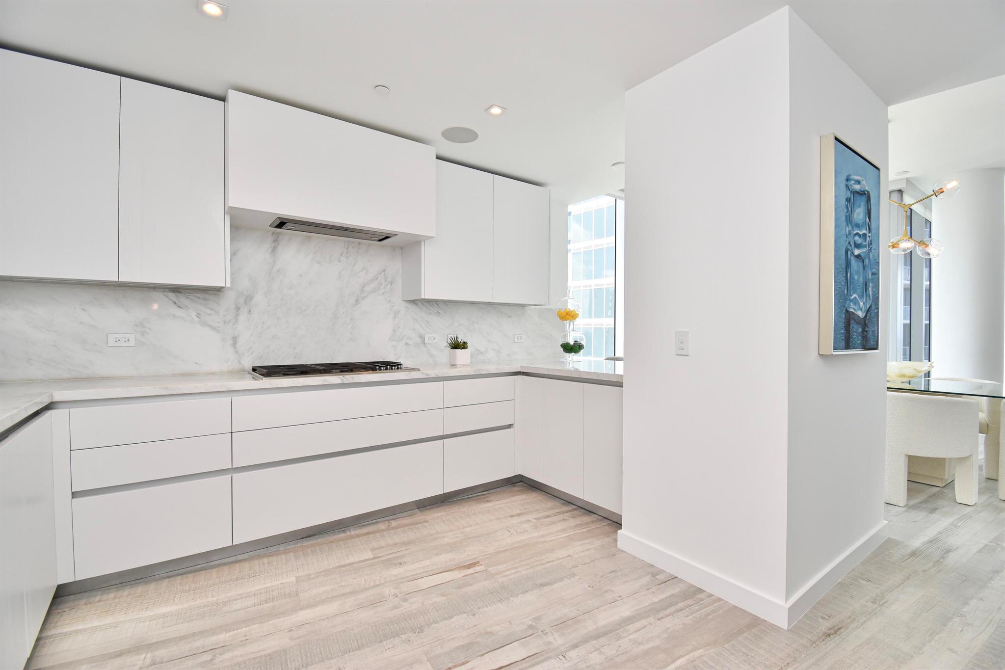 2200 N Ocean Boulevard S906