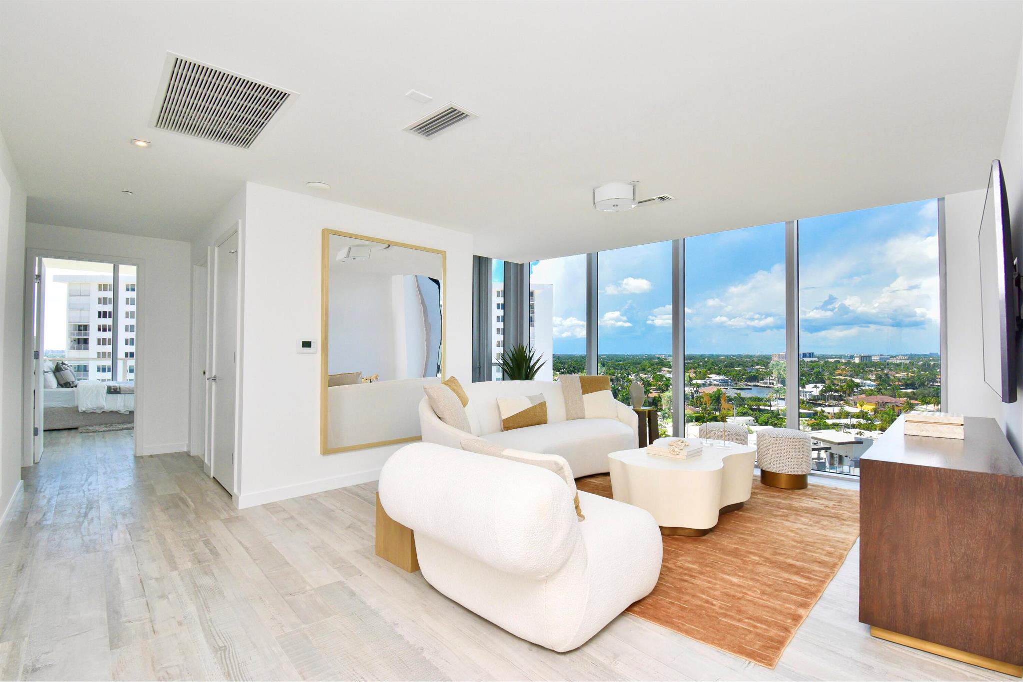 2200 N Ocean Boulevard S906