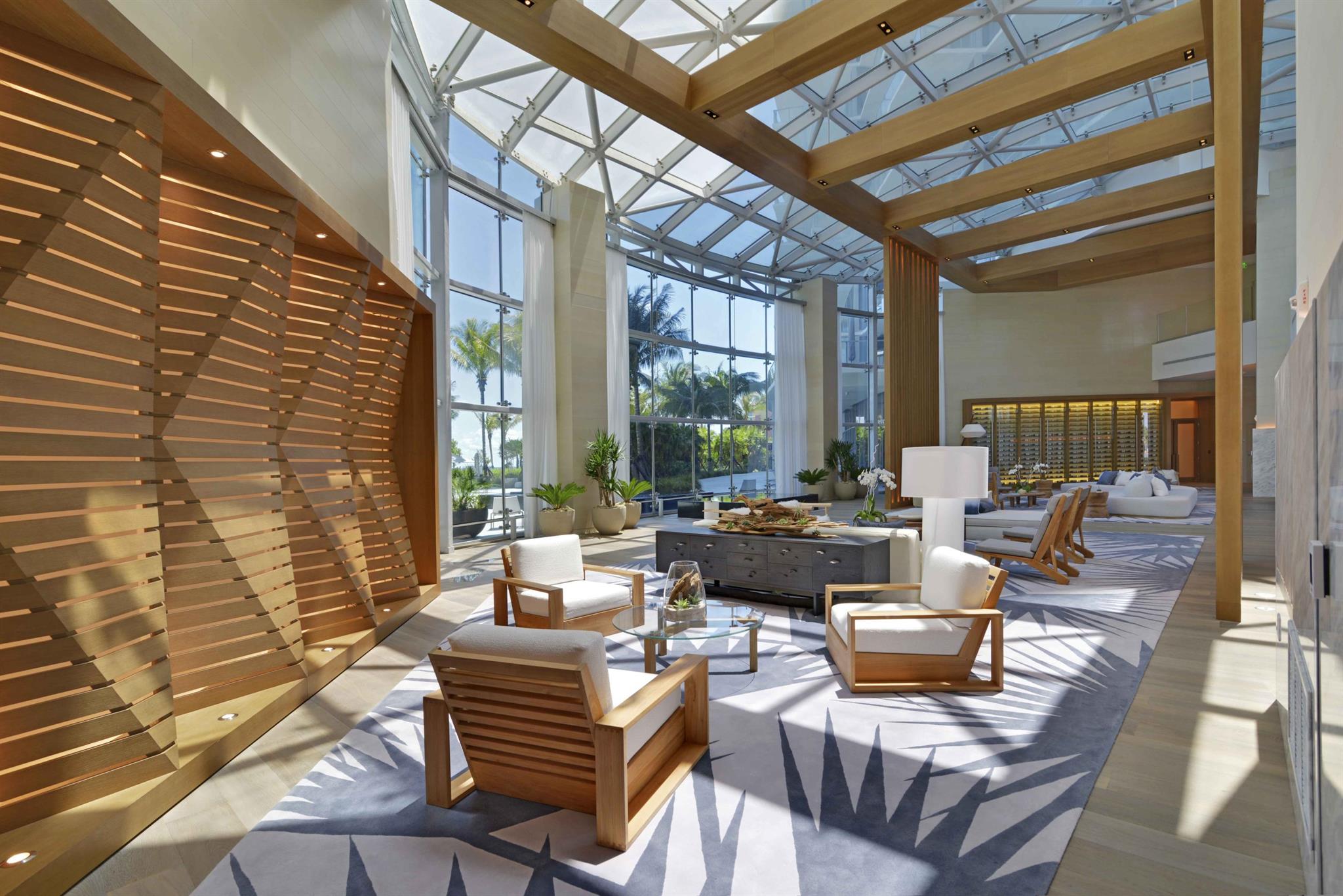 2200 N Ocean Boulevard S906