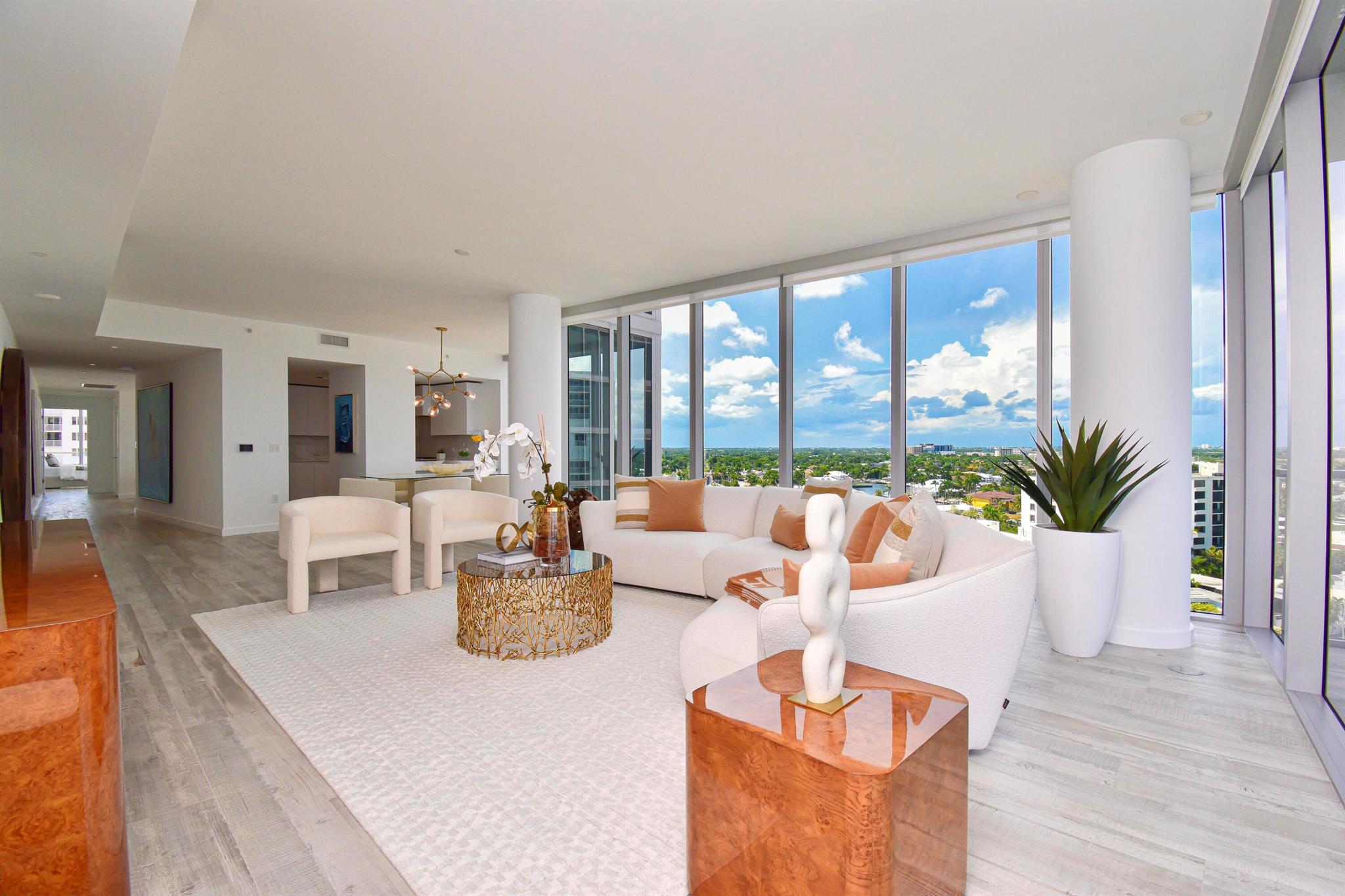 2200 N Ocean Boulevard S906